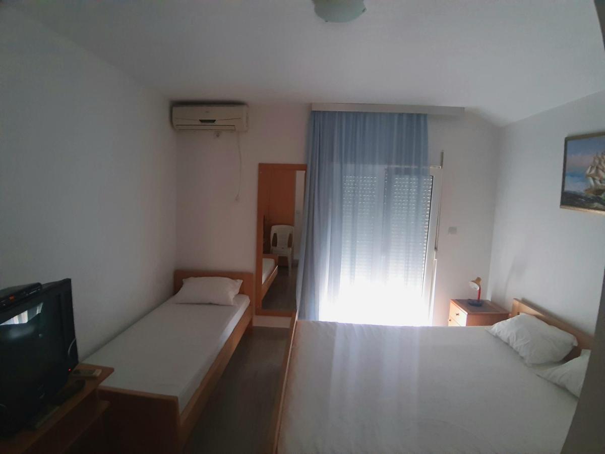 Parapid Apartman *