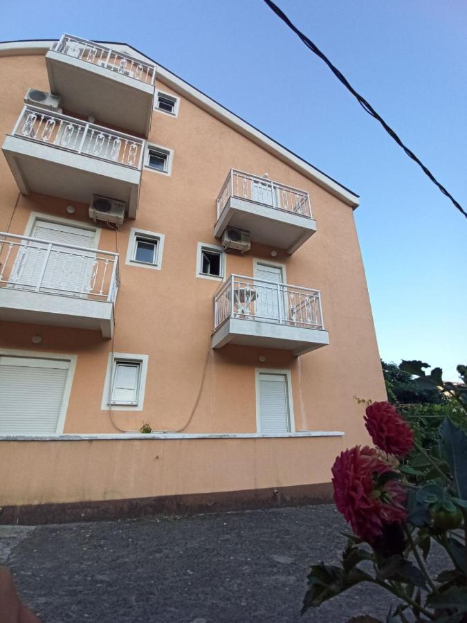 Parapid Budva